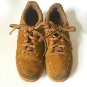 NIKE Kids Size 2Y Youth Air Force 1 LV8 3 Wheat-Gum Light Brown Suede Leather
